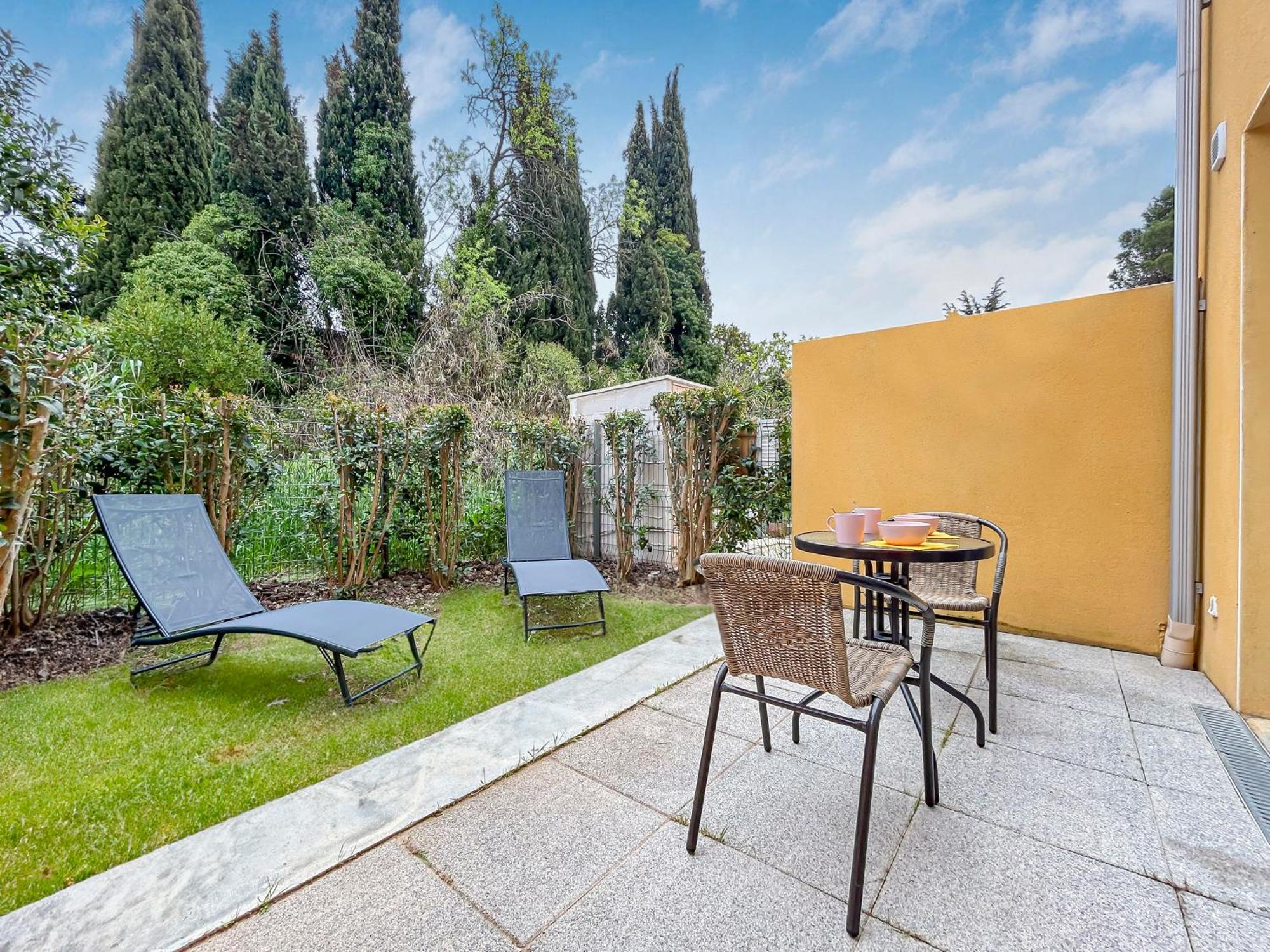 Vivez Lunel-Clim-Wifi Fibre-Parking Prive-Patio T2 Lunel (Herault) Exterior foto